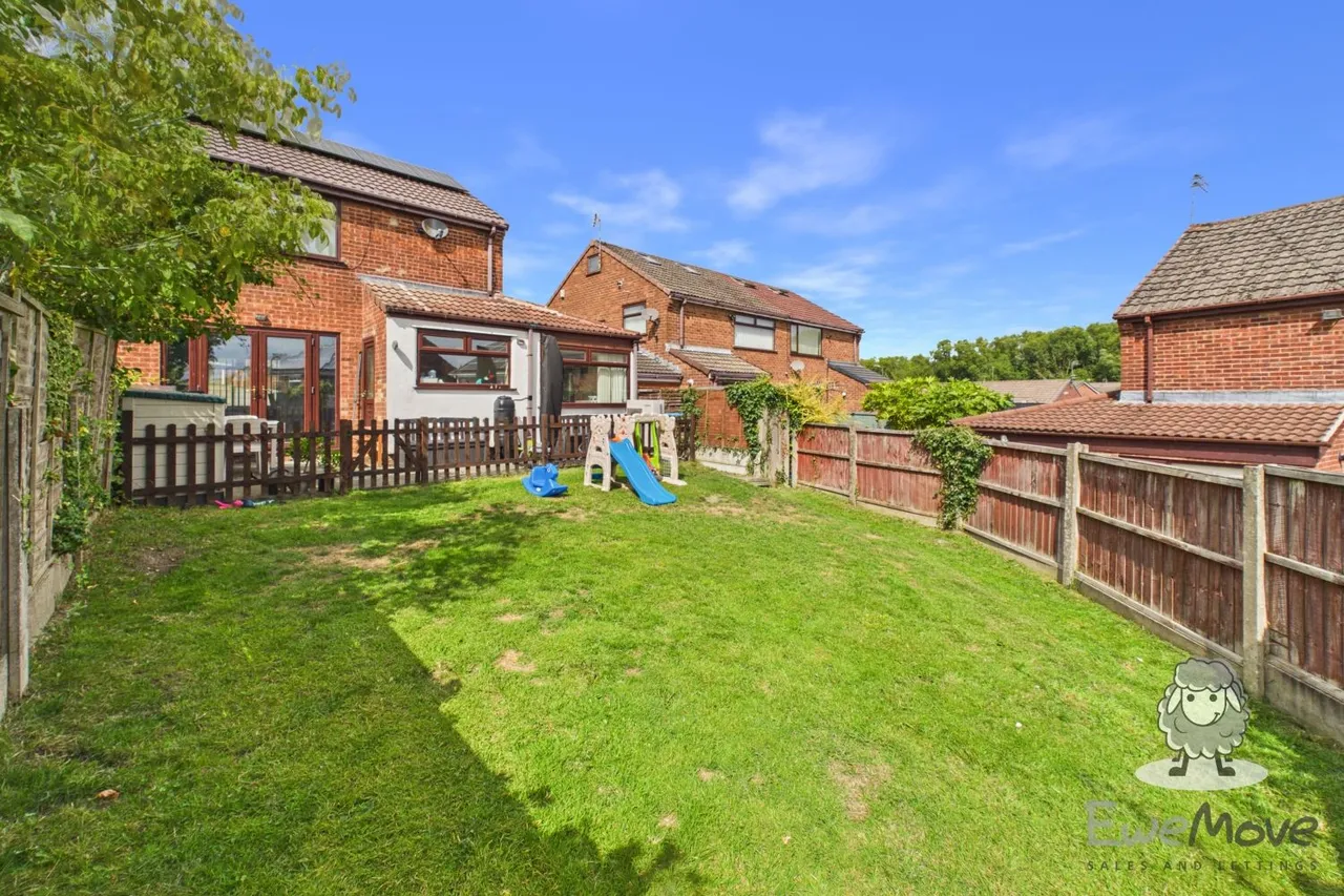 Peebles Avenue, St. Helens, WA11, photo 14