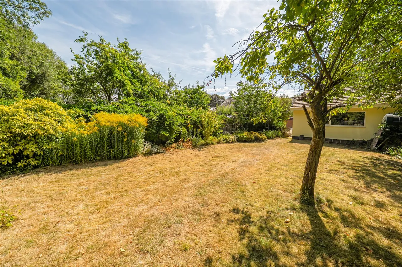 Raffin Lane, Pewsey, SN9, photo 4