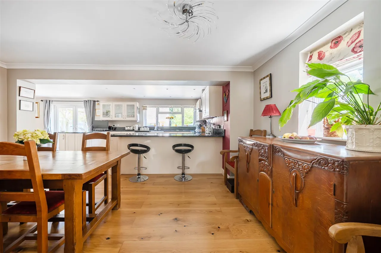 Raffin Lane, Pewsey, SN9, photo 14
