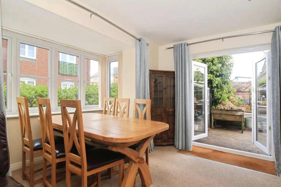 Kinross Way, Hinckley, Leicestershire, LE10, photo 5