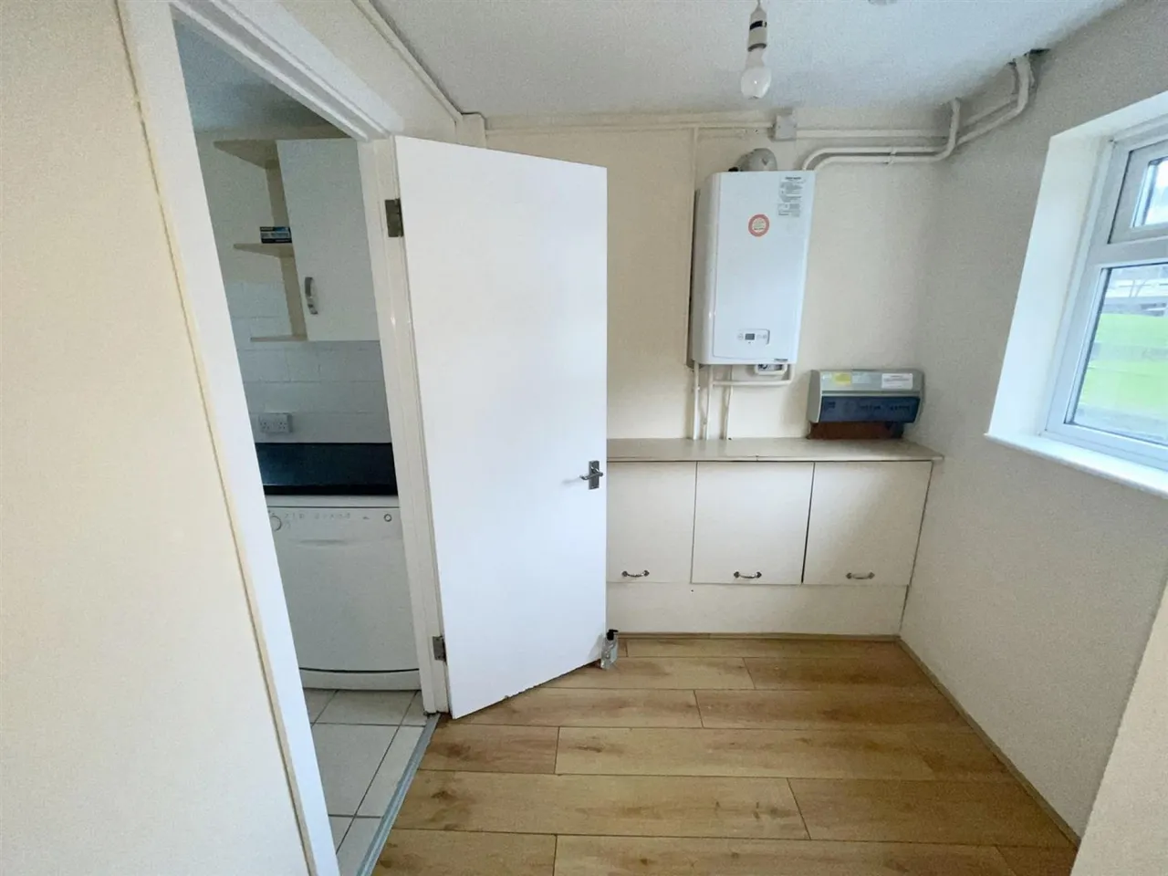 Brockles Mead, Harlow, photo 6