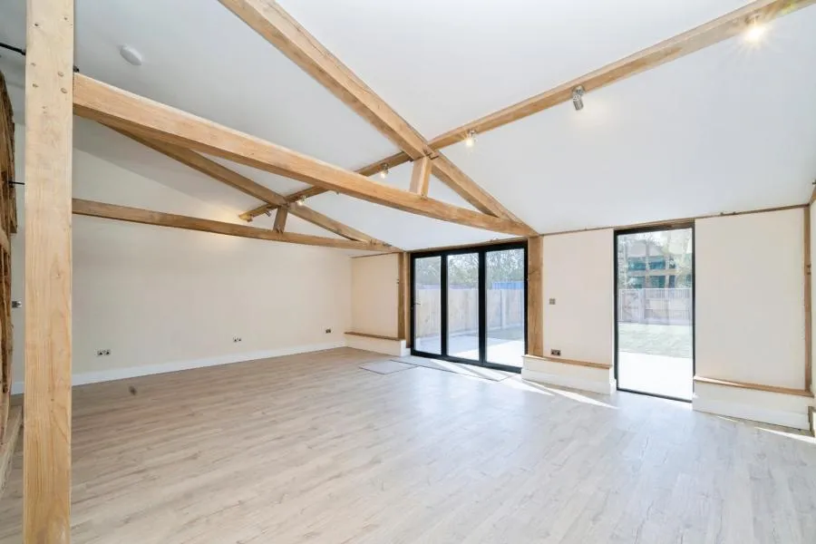 Harmondsworth Lane, Sipson, UB7, photo 4