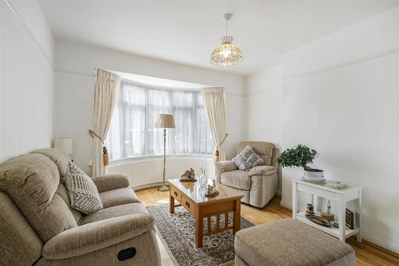 Abercorn Crescent, Harrow, HA2, photo 6