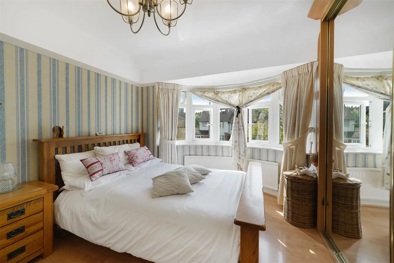 Abercorn Crescent, Harrow, HA2, photo 3