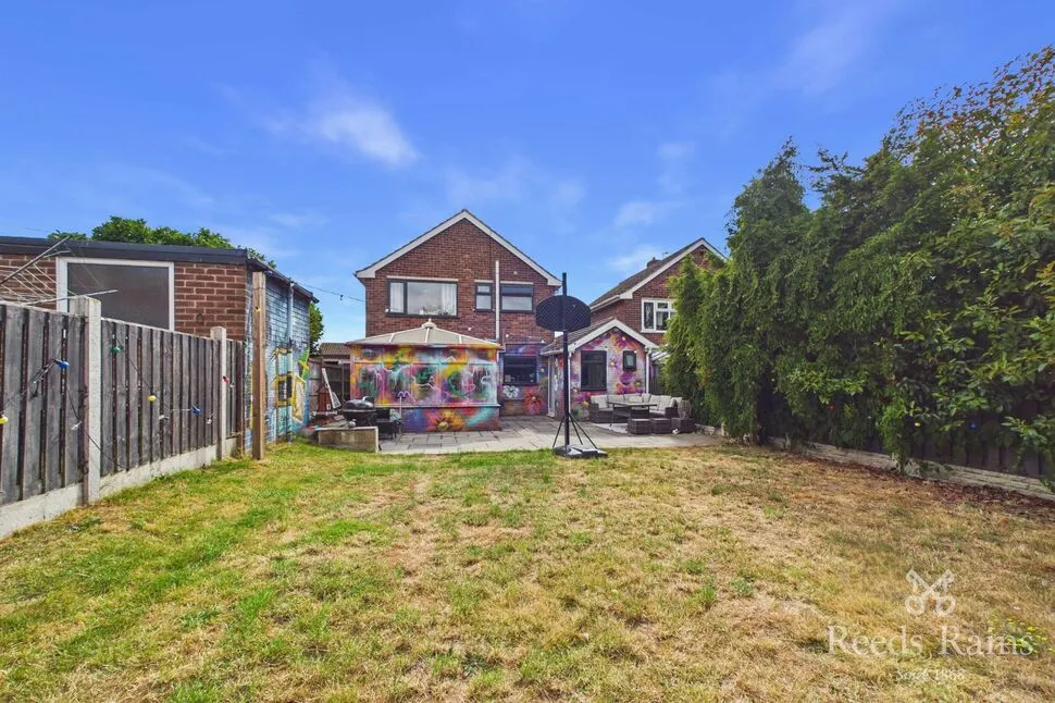 Rother Avenue, Brimington, S43, photo 11