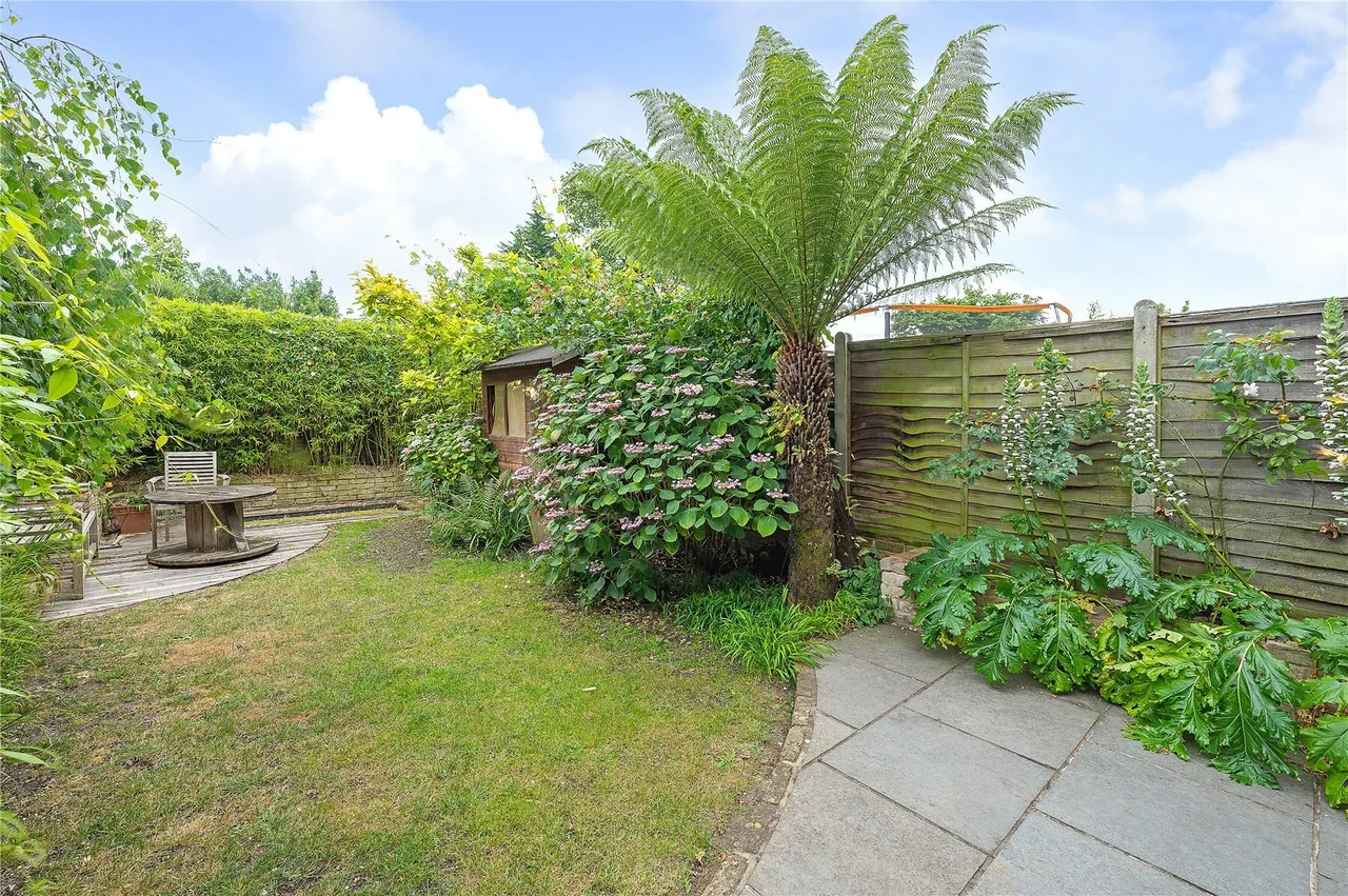 Gartmoor Gardens, Southfields, SW19, photo 6