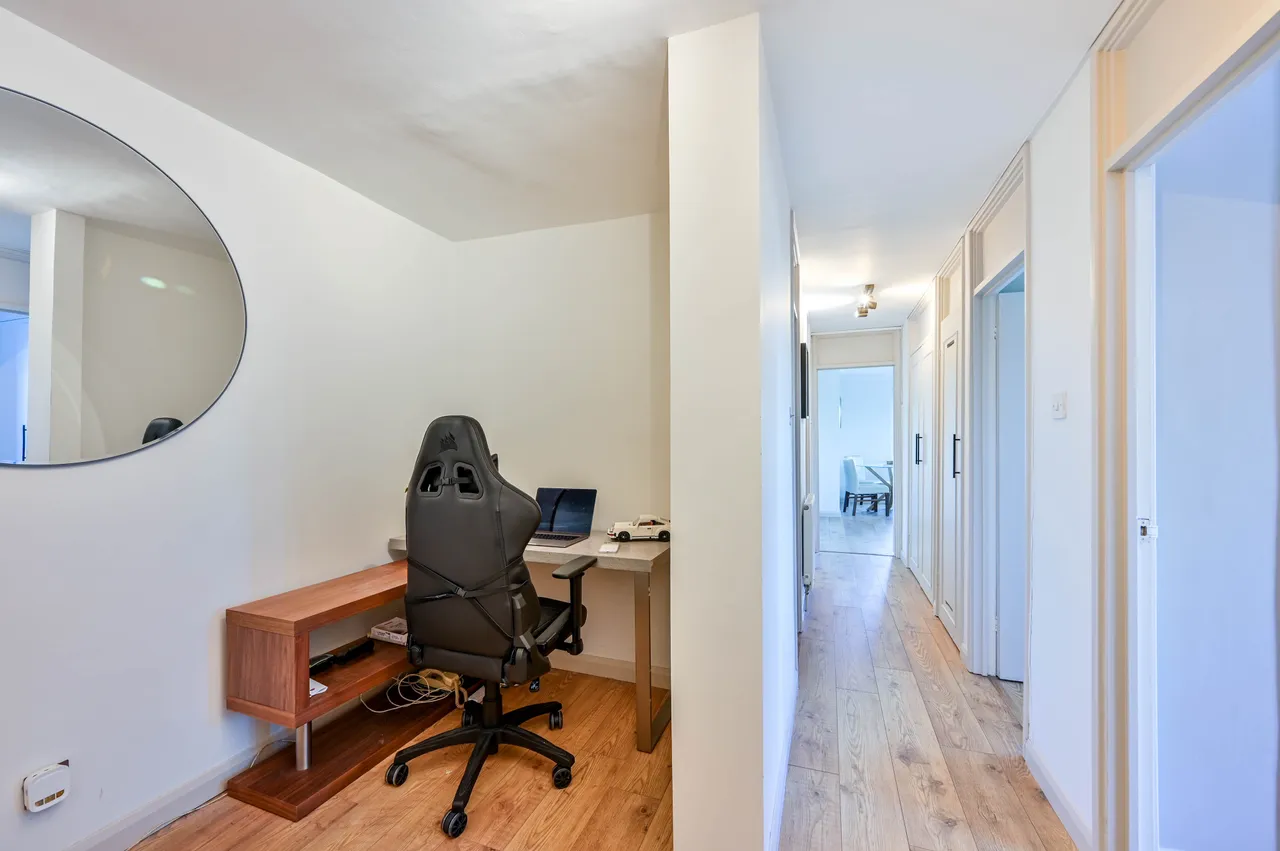 24 Craigmore Tower, Guildford Road, Woking, photo 8