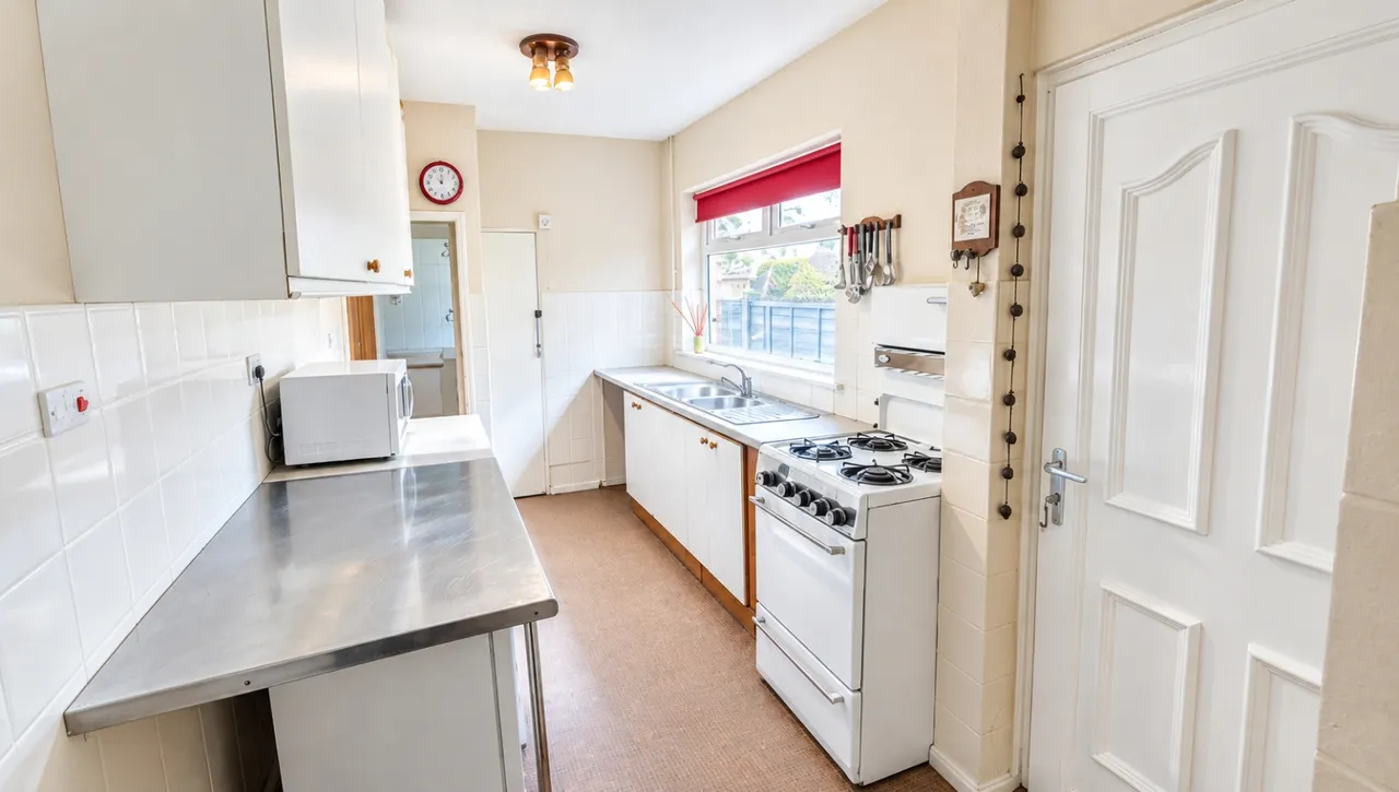 Newhall Street, Cannock, WS11, photo 4