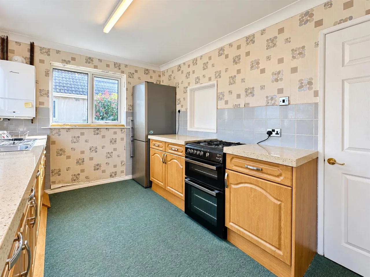 Lichfield Drive, Brixham, photo 13