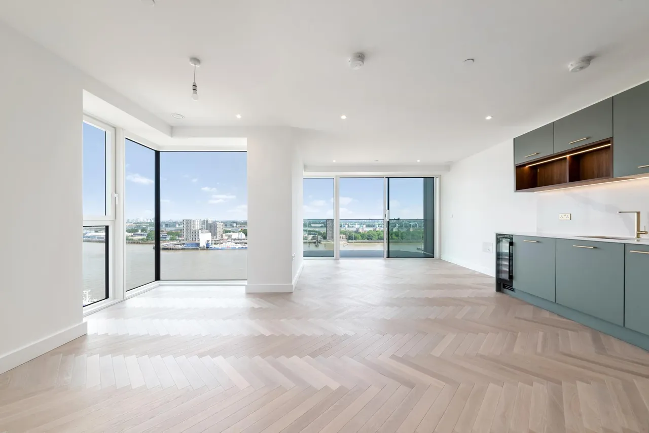 3 bed flat to rent, Dunton Apartments, Royal Arsenal Riverside, SE18