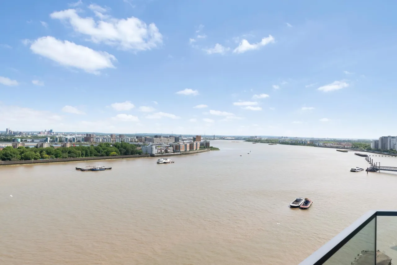 Dunton Apartments, Royal Arsenal Riverside, SE18, photo 2