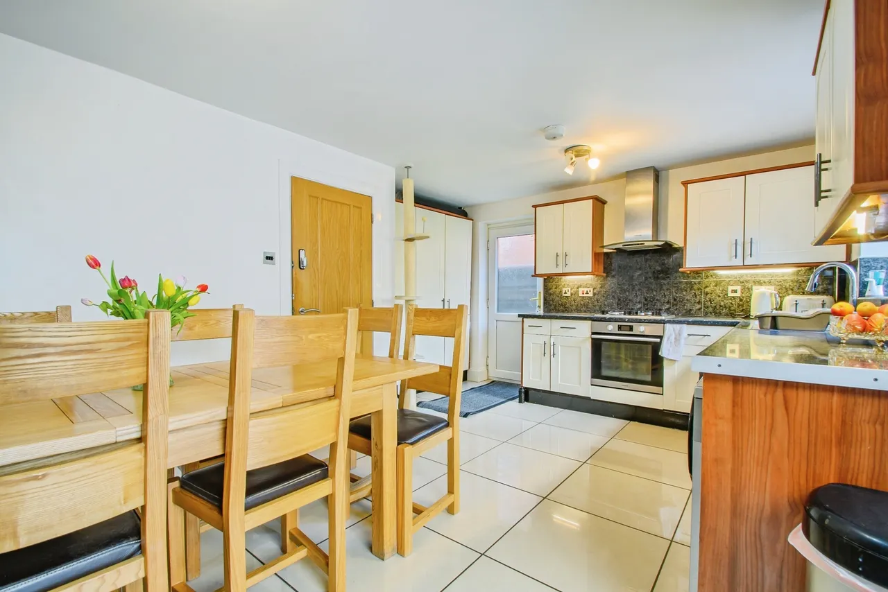 Bishops Meadow, Manchester, M24, photo 8