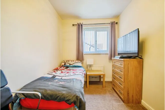 Bishops Meadow, Manchester, M24, photo 28