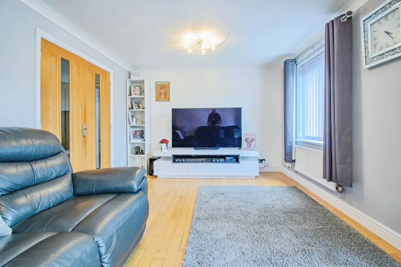 Bishops Meadow, Manchester, M24, photo 7