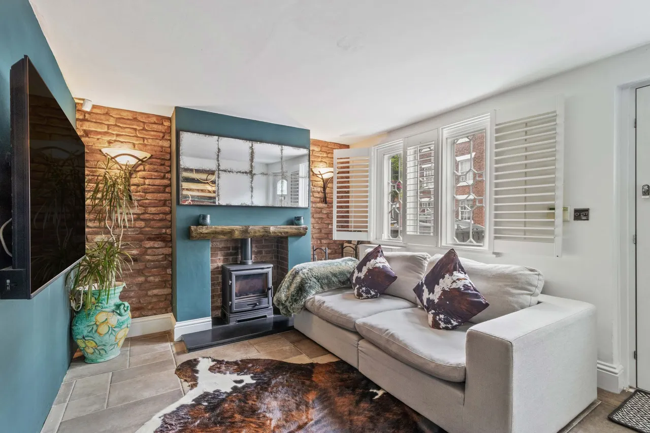 Church Road, Lymm, Lymm, WA13 0QQ, photo 5