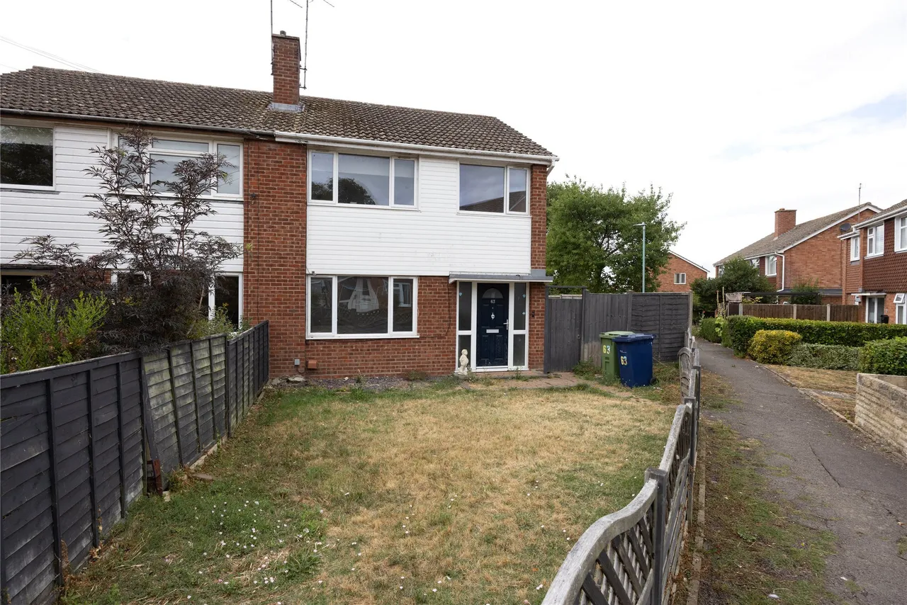 3 bed house for sale — Churchill Grove, Tewkesbury, GL20 8EN
