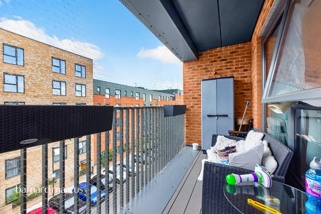 Tewkesbury Road, London, W13, photo 9