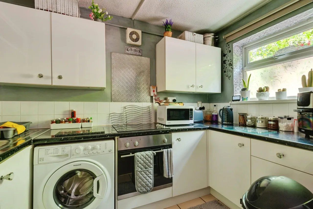 Deysbrook Lane, Liverpool, L12, photo 8