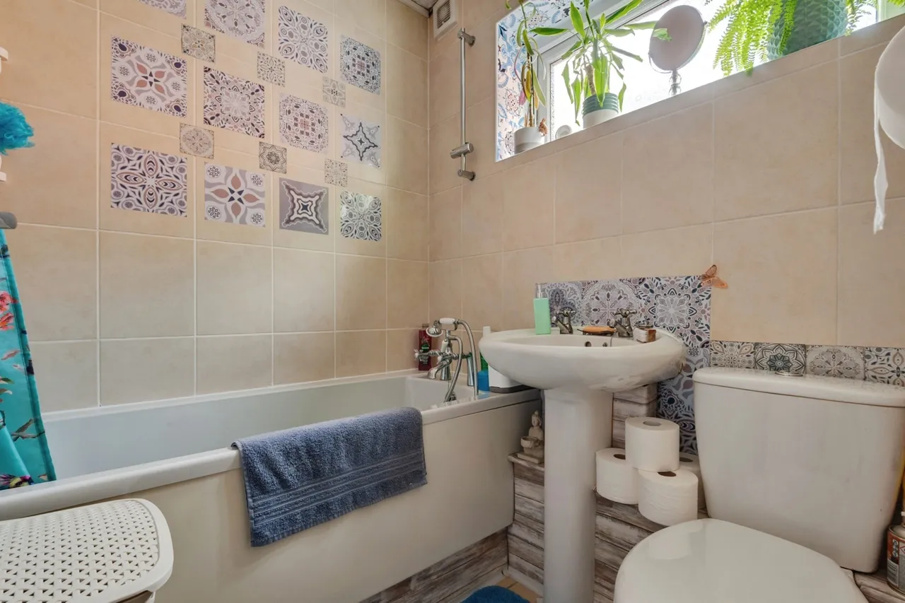 Deysbrook Lane, Liverpool, L12, photo 14