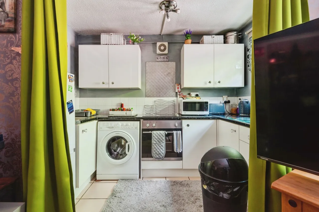 Deysbrook Lane, Liverpool, L12, photo 7