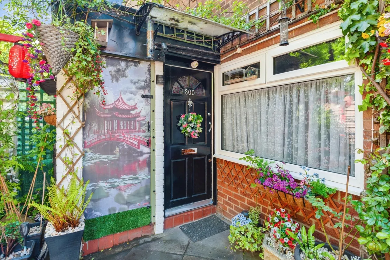 Deysbrook Lane, Liverpool, L12, photo 4