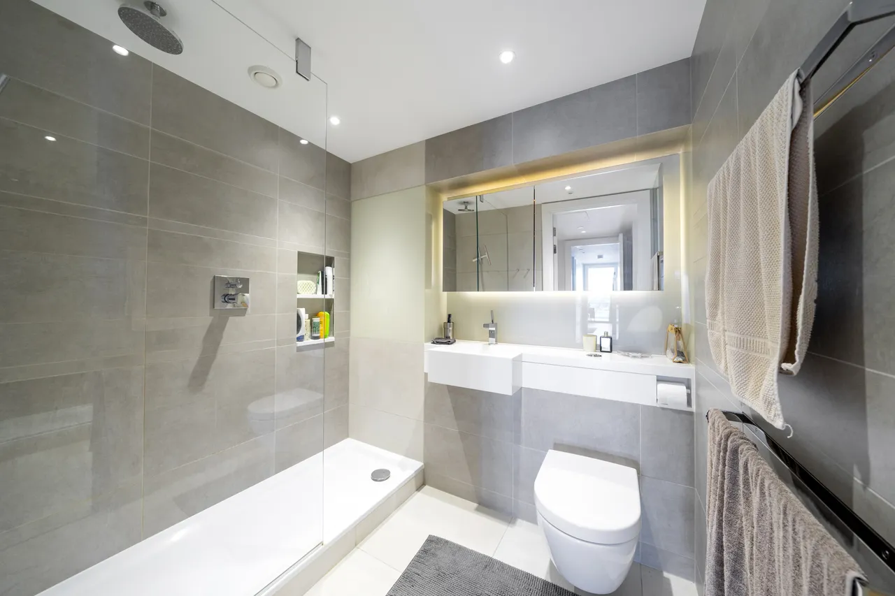 Riverlight Quay, London, SW11, photo 2
