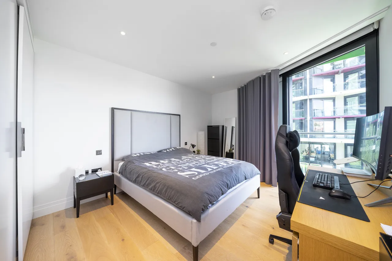 Riverlight Quay, London, SW11, photo 3