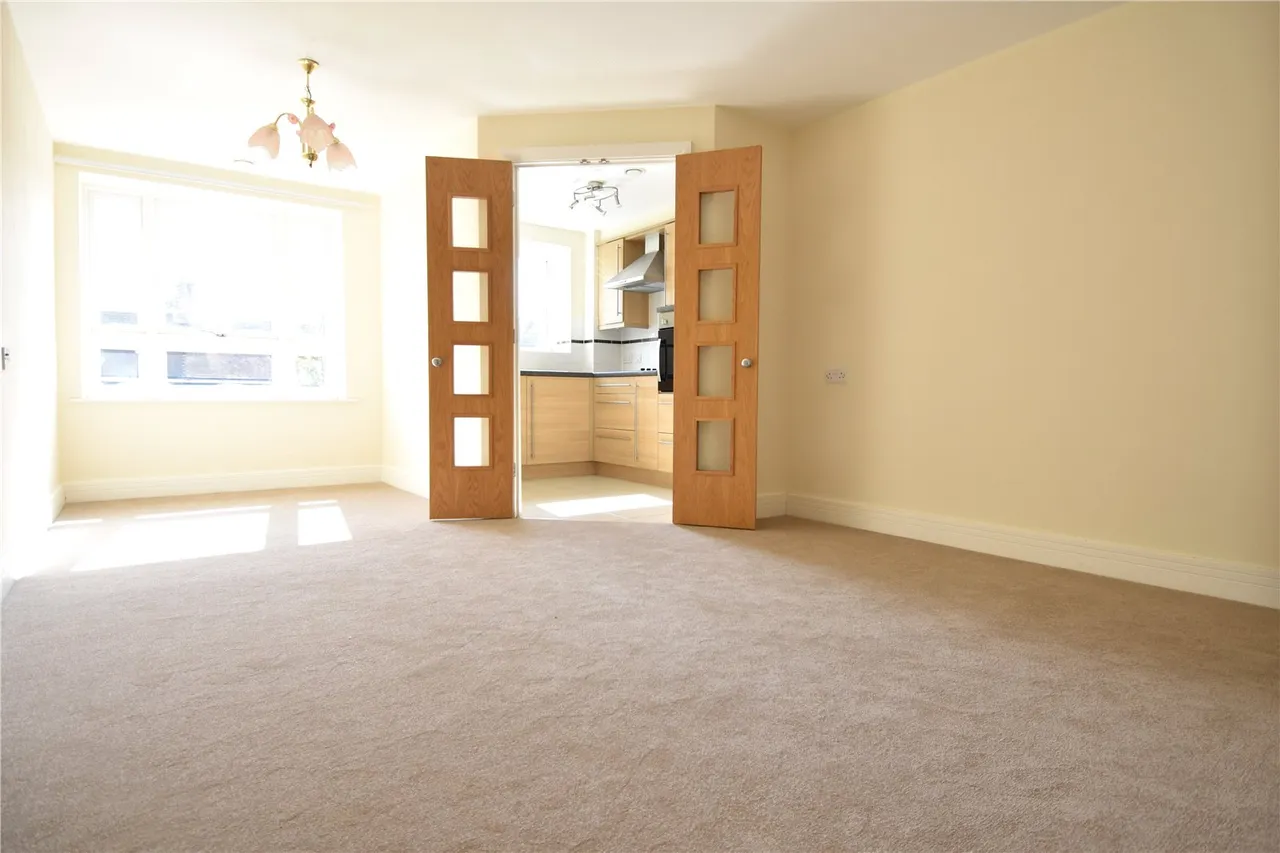 Hanbury Road, Droitwich, Worcestershire, WR9 8GD, photo 2