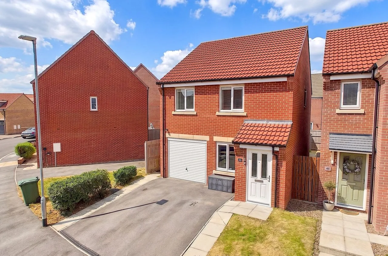 Grainger Drive, Pocklington, YO42, photo 2