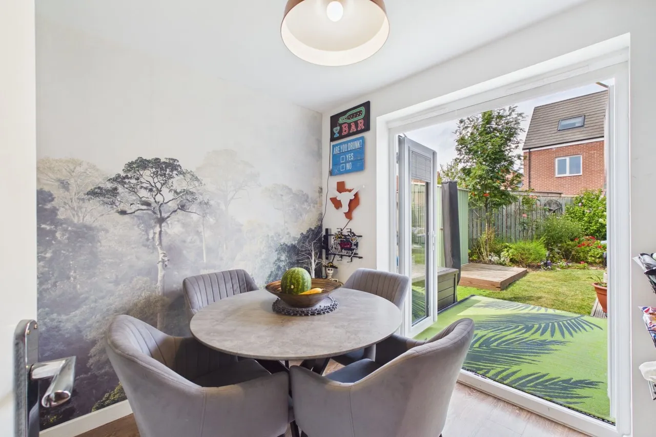 Grainger Drive, Pocklington, YO42, photo 5