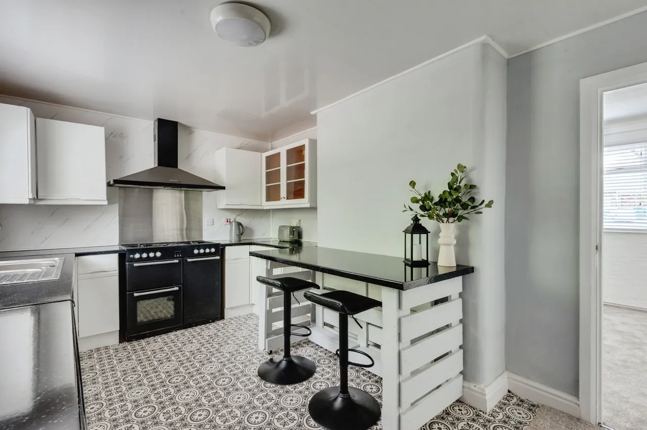 Alison Place, Liverpool, L13, photo 8