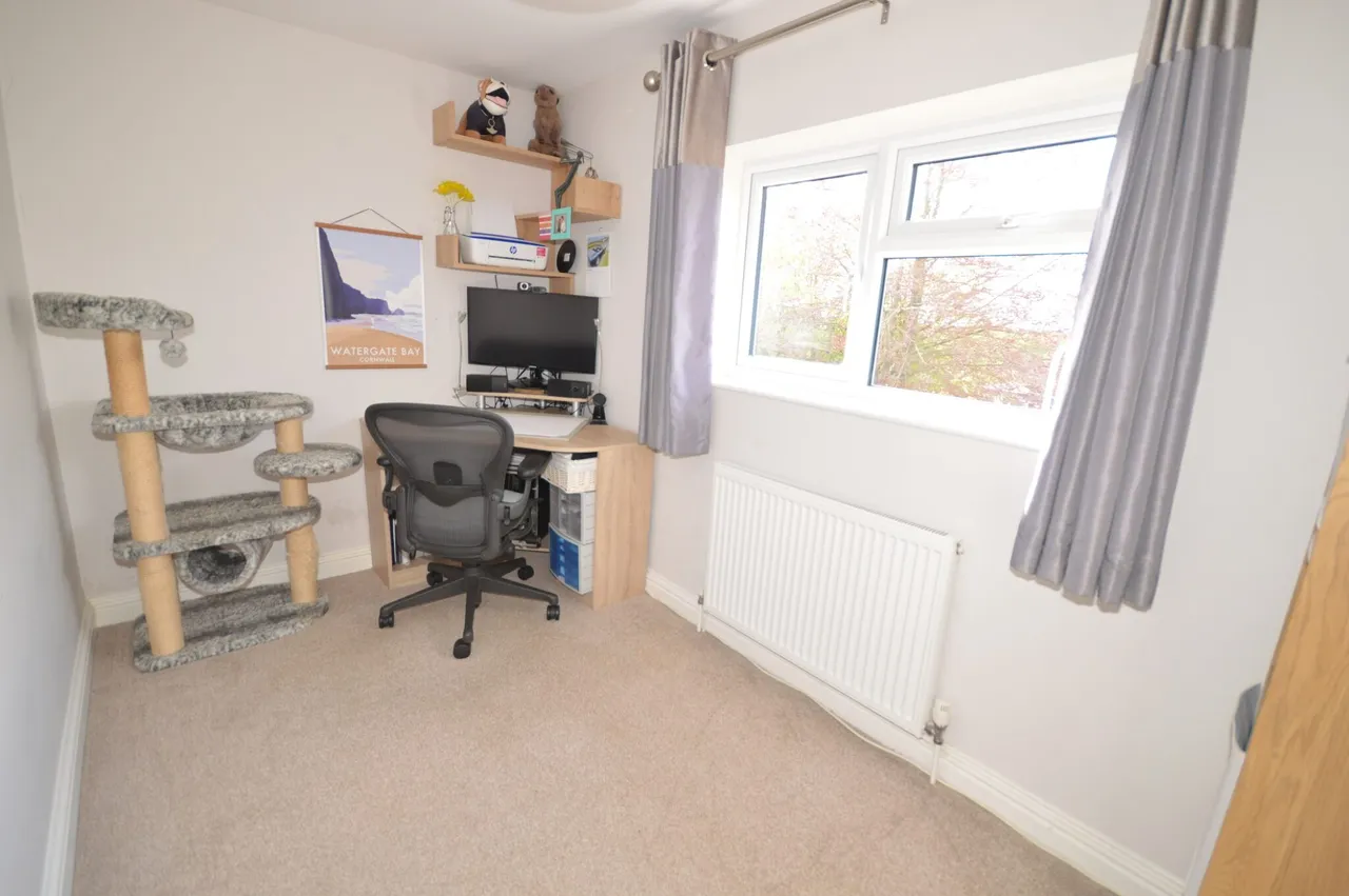 Tring Road, Wendover, HP22, photo 13