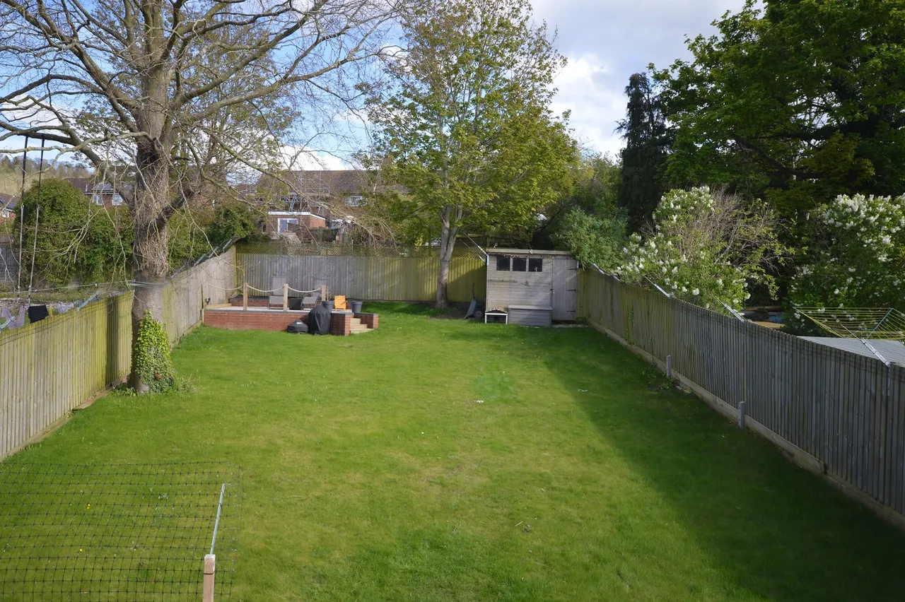 Tring Road, Wendover, HP22, photo 15