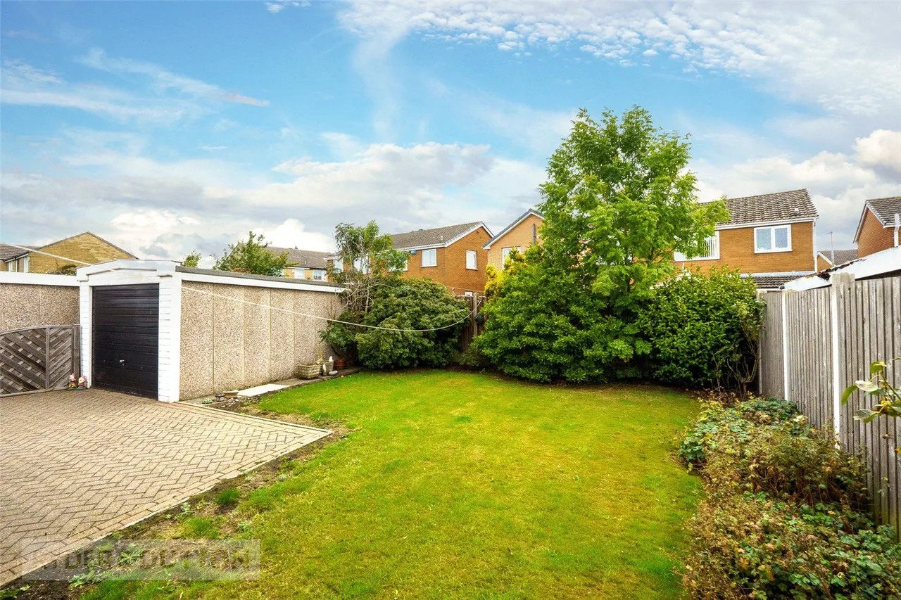 Burton Acres Way, Highburton, HD8, photo 12