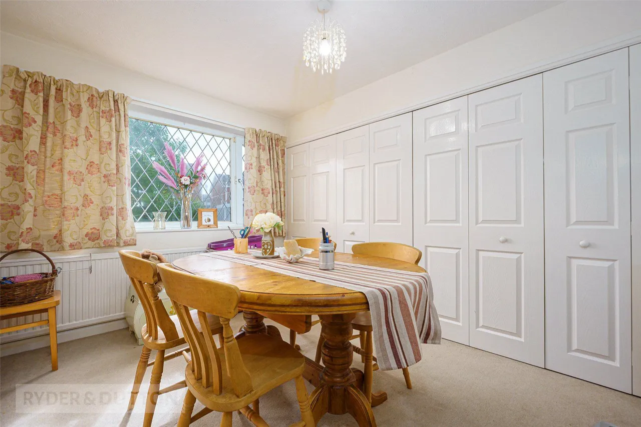 Burton Acres Way, Highburton, HD8, photo 8