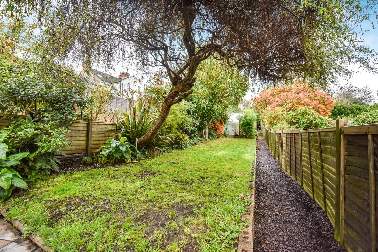 Sandford Road, Aldershot, Hampshire, GU11 3AE, photo 20
