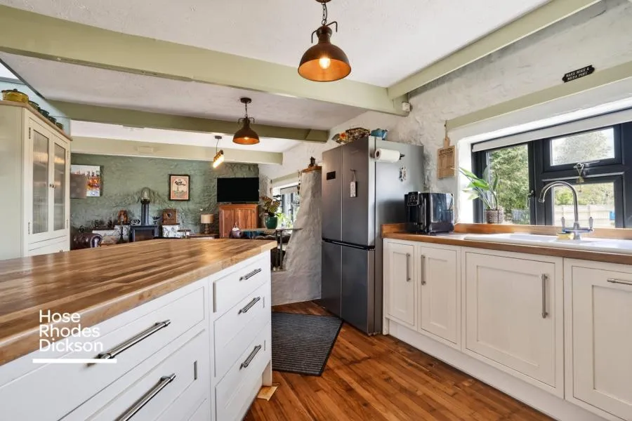 Canteen Road, Whiteley Bank, PO38, photo 8