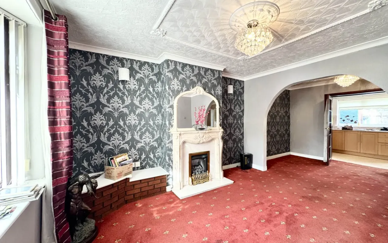 Price Grove, St Helens, photo 14