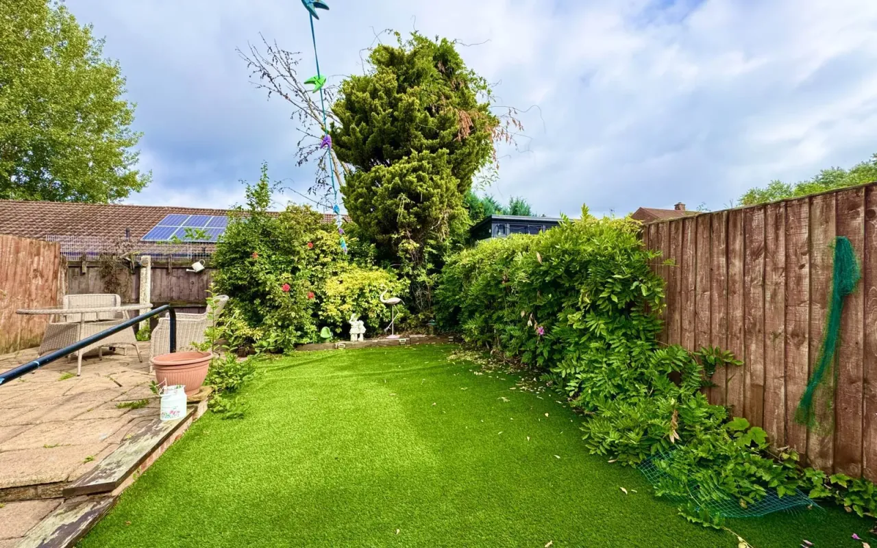 Price Grove, St Helens, photo 24