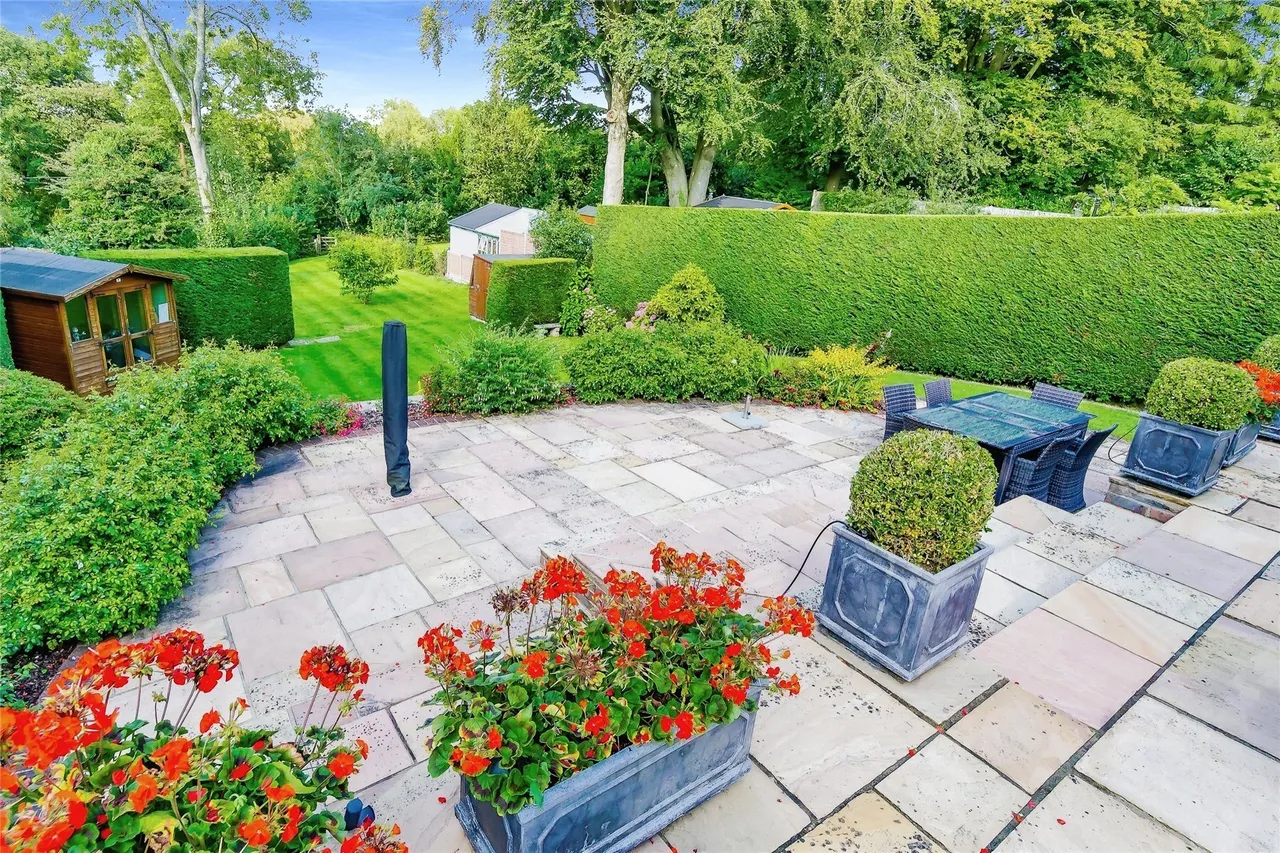 Goatsfield Road, Tatsfield, Westerham, Surrey, TN16, photo 24