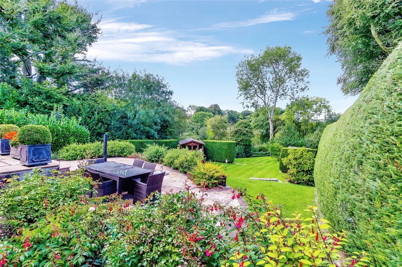 Goatsfield Road, Tatsfield, Westerham, Surrey, TN16, photo 22