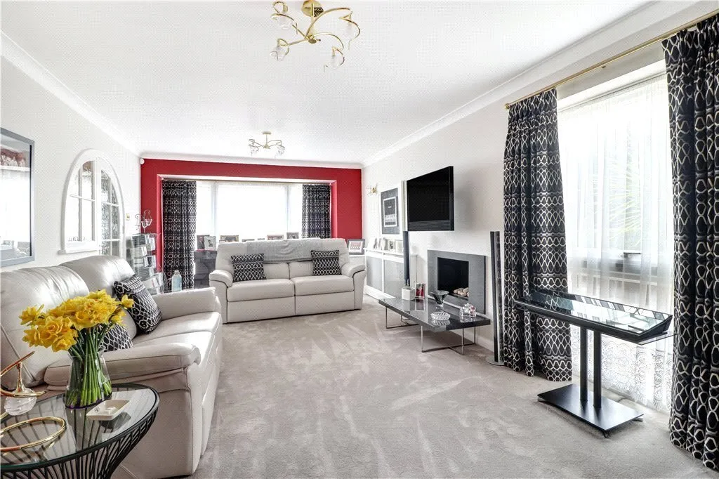 Goatsfield Road, Tatsfield, Westerham, Surrey, TN16, photo 3