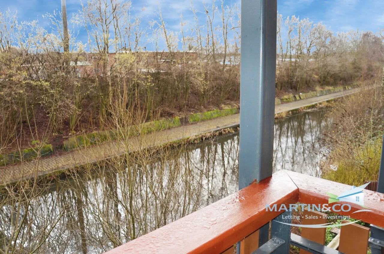 Canalside, Radcliffe, M26, photo 11