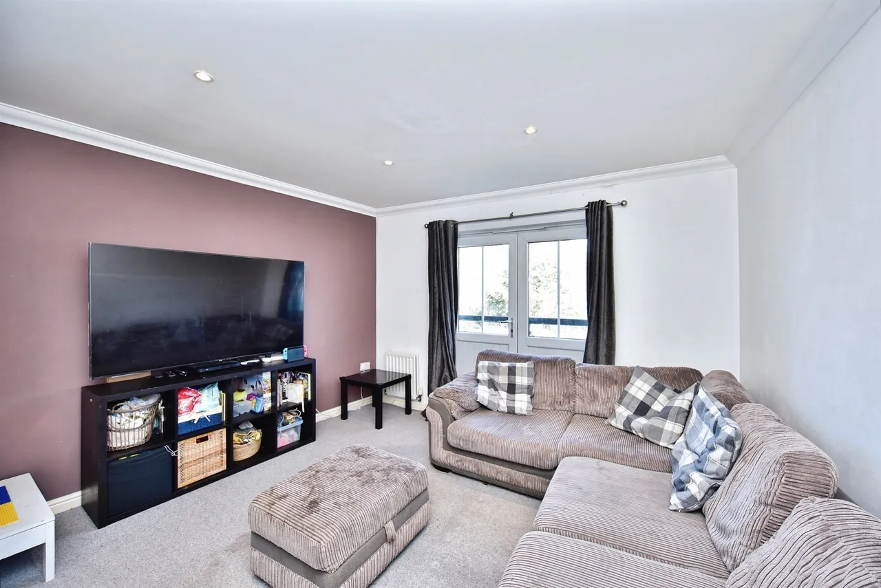 Medway Court, Aylesford, ME20, photo 14