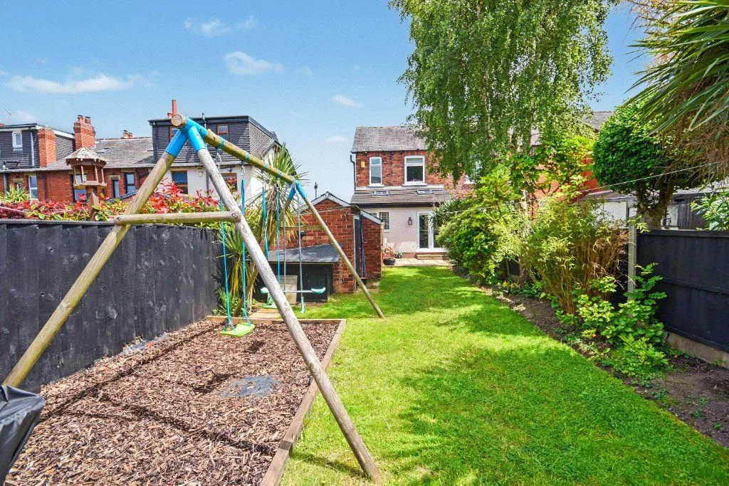 Aberford Road, Wakefield, WF1, photo 21