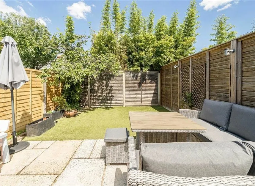 Sunnyside Road, Teddington, TW11, photo 6
