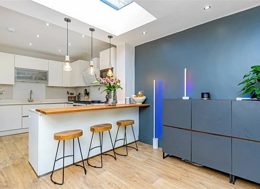 Sunnyside Road, Teddington, TW11, photo 4