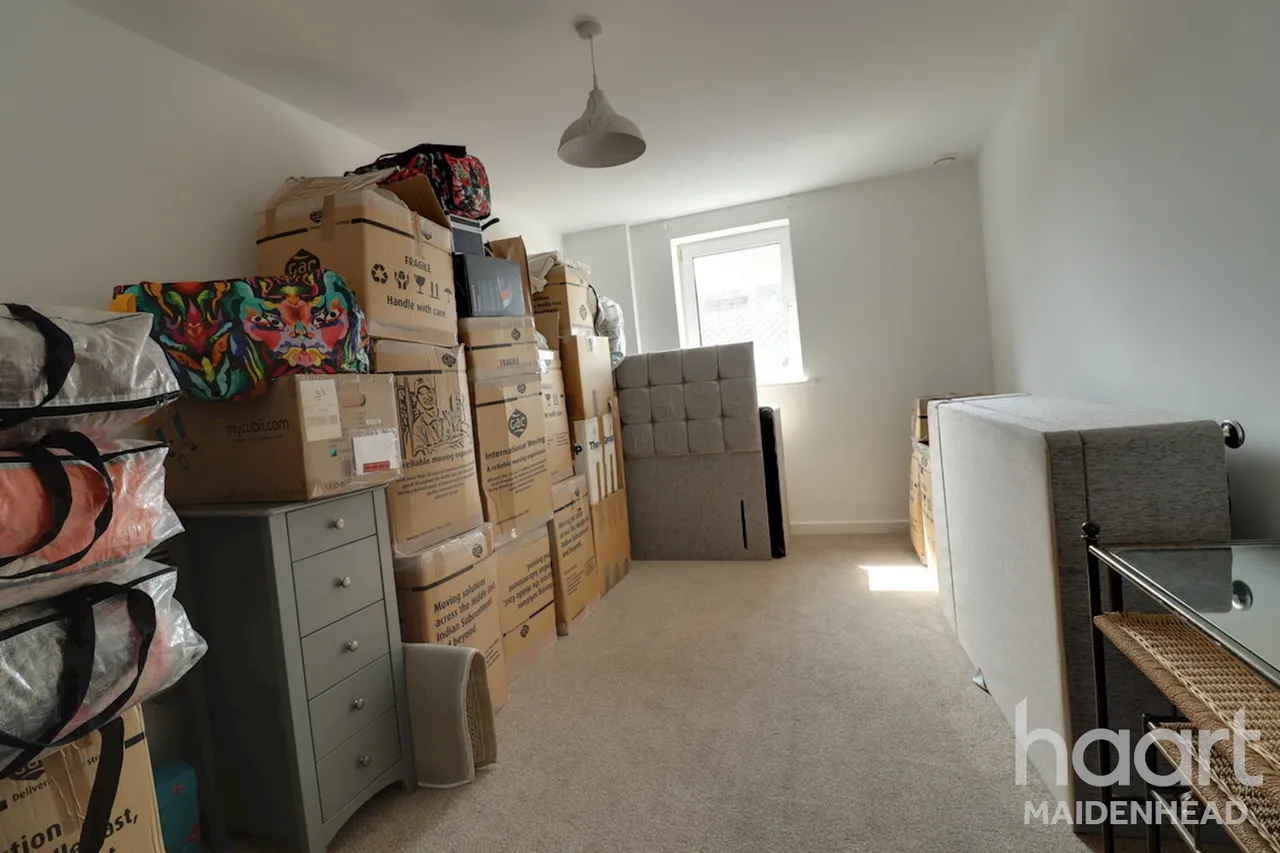 Grays Place, Slough, SL2, photo 16