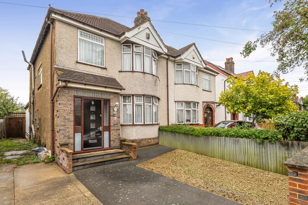 3 bed house for sale, Warham Road, Harrow, HA3