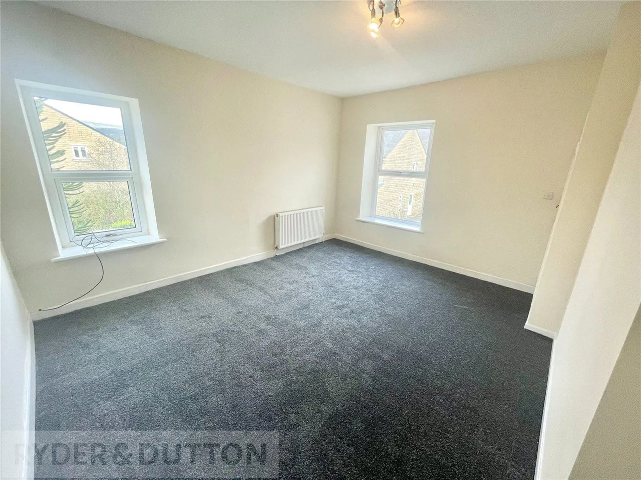York Street, Glossop, SK13, photo 12